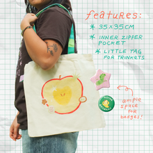 Load image into Gallery viewer, Apple Tote!

