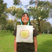 Load image into Gallery viewer, Apple Tote!
